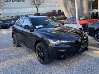 Alfa Romeo 2024 Stelvio