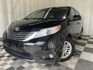 Toyota 2012 Sienna