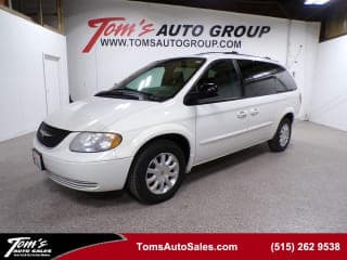 Chrysler 2003 Town and Country