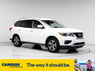 Nissan 2017 Pathfinder