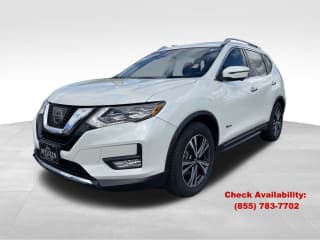 Nissan 2017 Rogue Hybrid