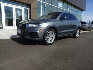 Audi 2017 Q3