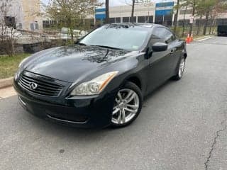 Infiniti 2010 G37