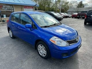 Nissan 2011 Versa