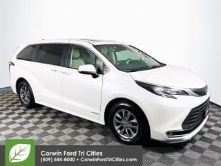 Toyota 2021 Sienna