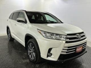 Toyota 2017 Highlander