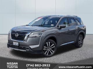 Nissan 2023 Pathfinder