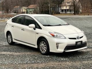 Toyota 2014 Prius Plug-in Hybrid
