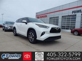 Toyota 2021 Highlander