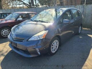 Toyota 2012 Prius v