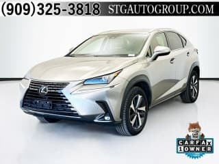 Lexus 2021 NX 300