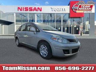 Nissan 2010 Versa