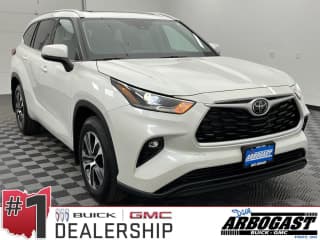 Toyota 2021 Highlander