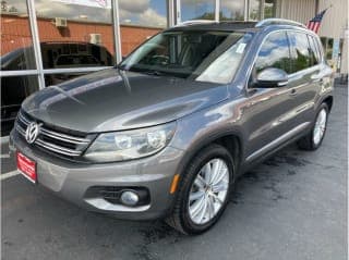 Volkswagen 2015 Tiguan