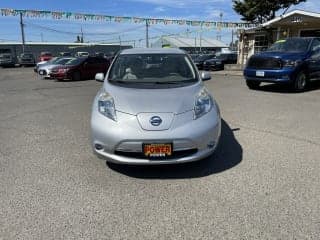 Nissan 2011 LEAF