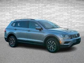 Volkswagen 2020 Tiguan