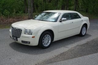 Chrysler 2010 300