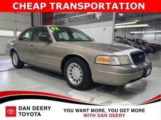 Ford 2002 Crown Victoria