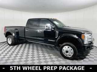 Ford 2017 F-450 Super Duty