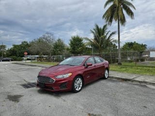 Ford 2019 Fusion Hybrid