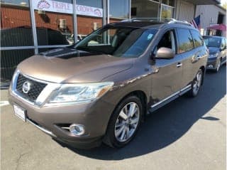 Nissan 2015 Pathfinder