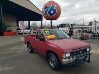 Nissan 1990 Truck