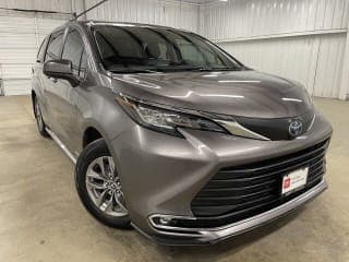 Toyota 2021 Sienna