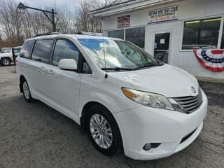 Toyota 2013 Sienna