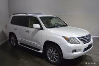 Lexus 2011 LX 570