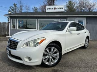 Infiniti 2011 M37