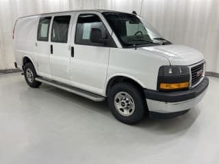 GMC 2021 Savana