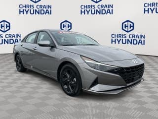 Hyundai 2022 Elantra