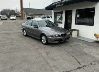 BMW 2003 5 Series