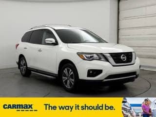 Nissan 2020 Pathfinder