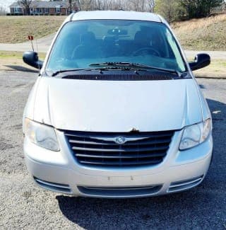 Chrysler 2005 Town and Country