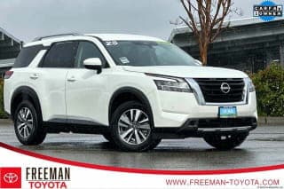 Nissan 2023 Pathfinder