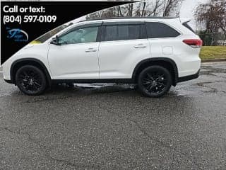 Toyota 2019 Highlander