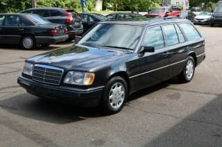 Mercedes-Benz 1995 E-Class