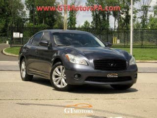 Infiniti 2011 M37