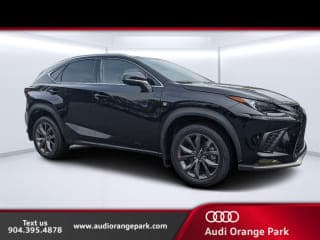 Lexus 2021 NX 300