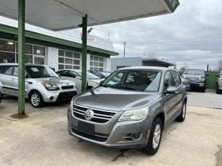 Volkswagen 2009 Tiguan