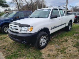 Toyota 2004 Tundra