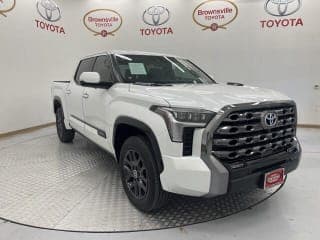 Toyota 2024 Tundra