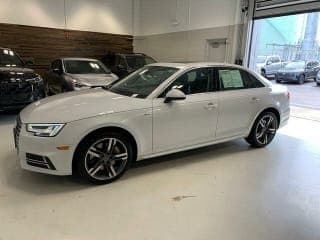 Audi 2017 A4