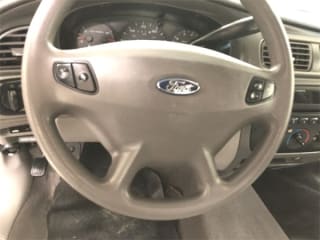 2003 Ford Taurus
